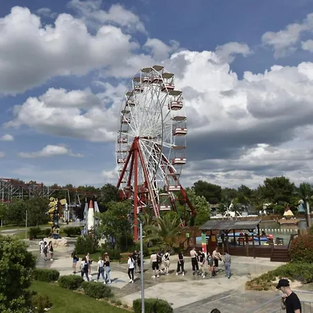 Jonathan Appartamento Biograd Na Moru