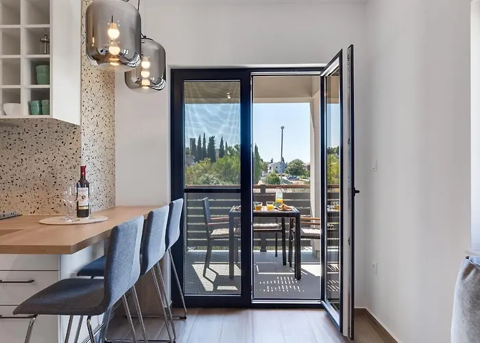 Apartman Jonathan Biograd Na Moru