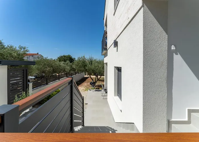 Apartman Jonathan Biograd Na Moru