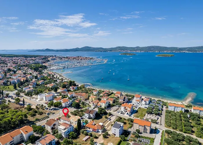 Apartman Jonathan Biograd Na Moru