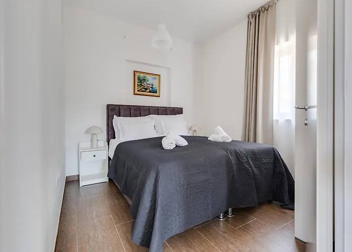 Jonathan * Biograd Na Moru