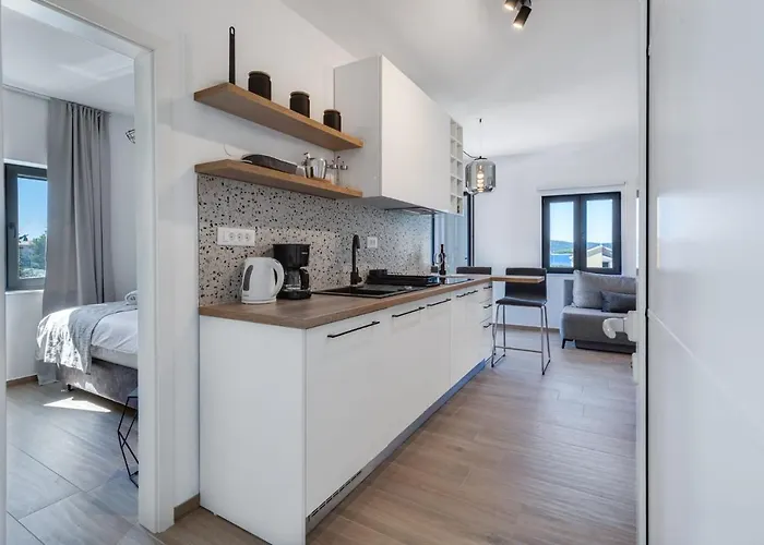 Jonathan 아파트 *