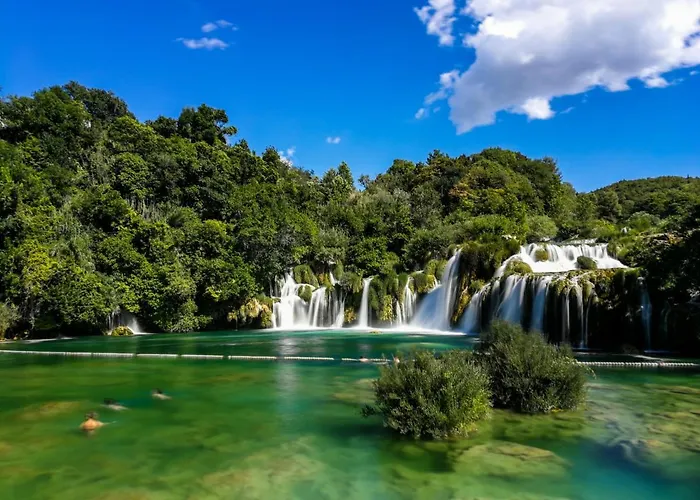 Апартаменты Jonathan