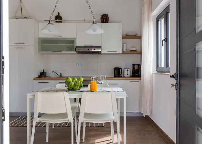 Jonathan 비오그라드나모루